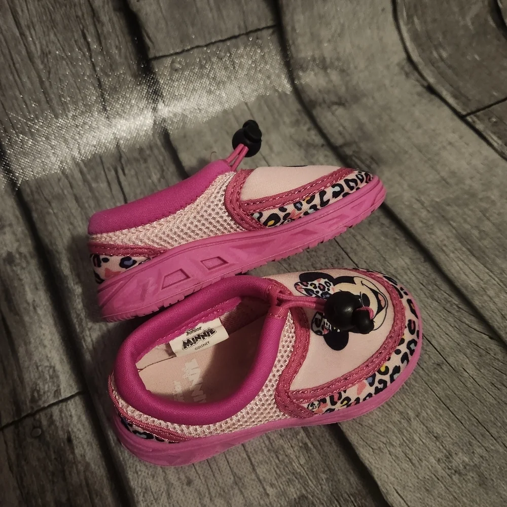 Minnie Mouse Slip On Water Shoes‎